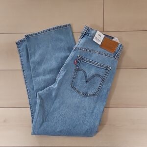 Levi's Women's Ribcage Light Blue Straight Jeans Size 30